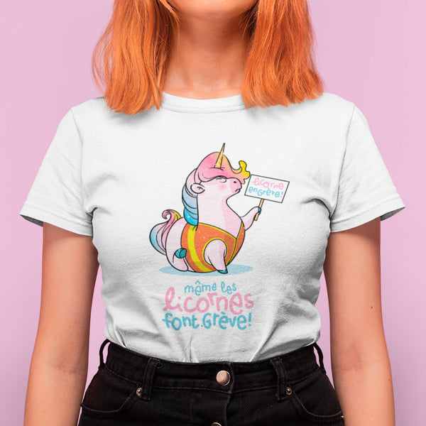 Même les licornes font grève, by Nathalie Jomard - T-shirt unisexe en coton biologique